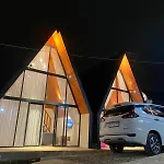 Agriya Lubis Cabin